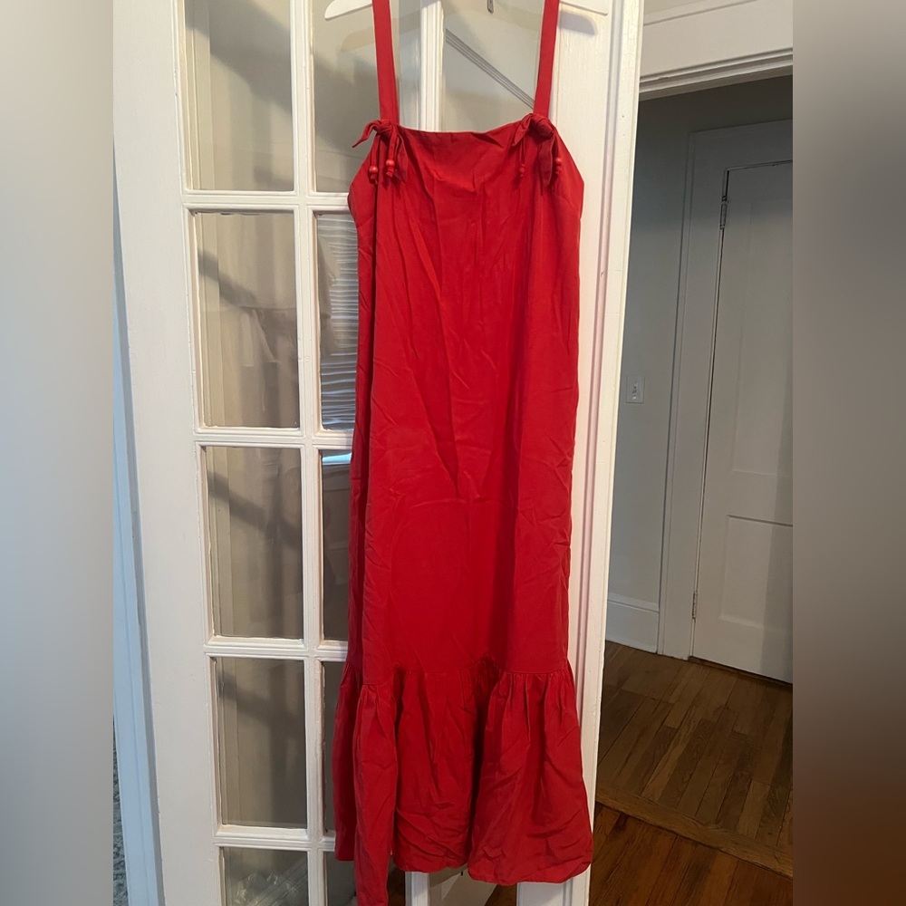 Storia Vibrant Red Maxi Dress